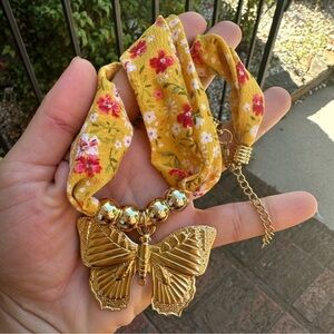 Golden Butterfly 18K Gold Stainless Steel Floral Scarf Choker Necklace